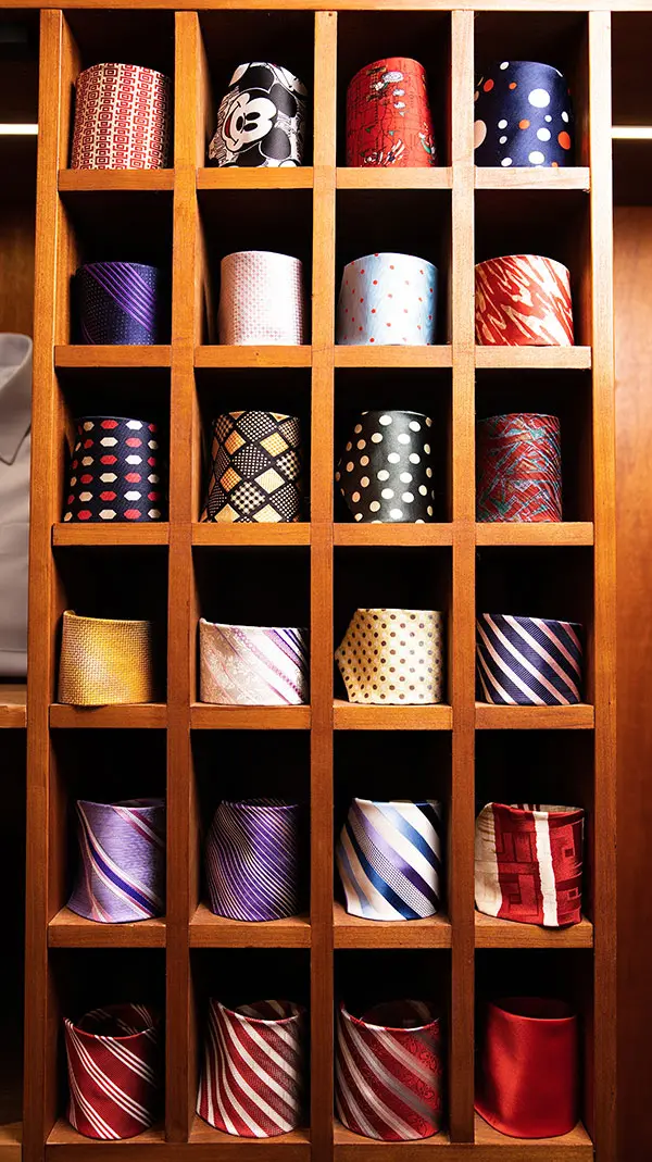 Binh Tailor - Handgefertigte Accessoires