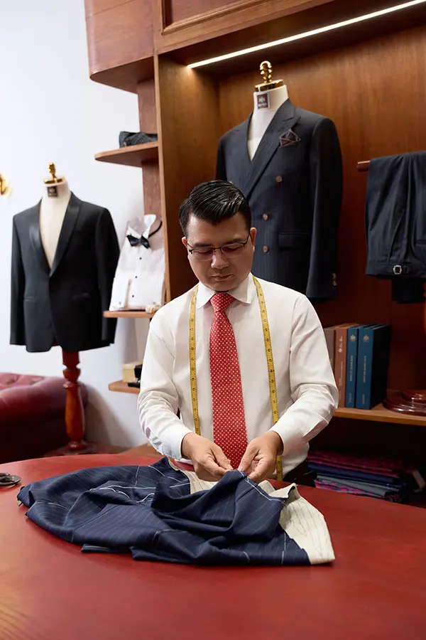 Binh Tailor - Die wahre Bedeutung von bespoke tailoring (Bespoke Tailoring)